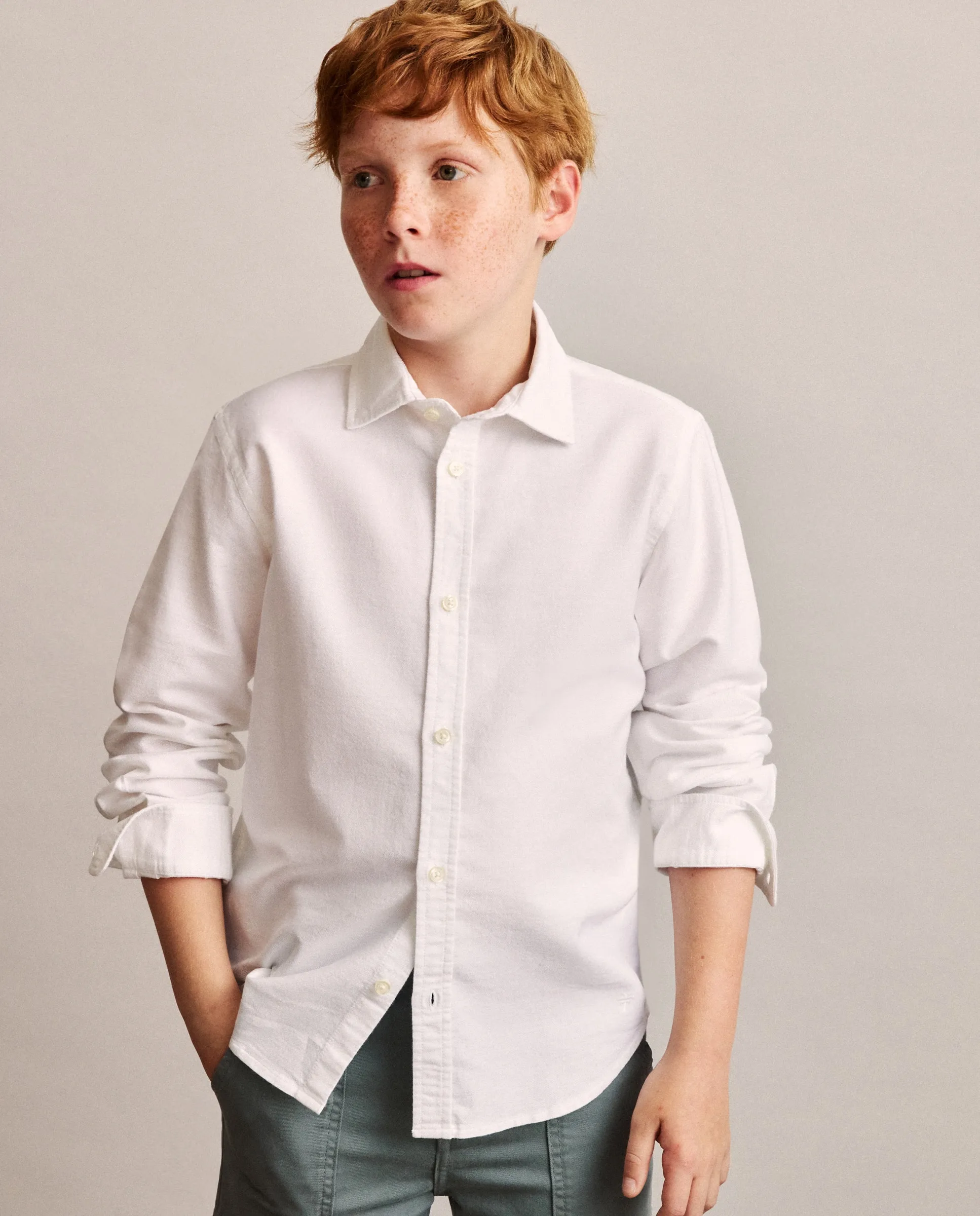 Детская однотонная рубашка с длинным рукавом из оксфорда Coconut El Corte Inglés, белый
Детская однотонная рубашка с длинным рукавом из оксфорда Coconut El Corte Inglés, белый