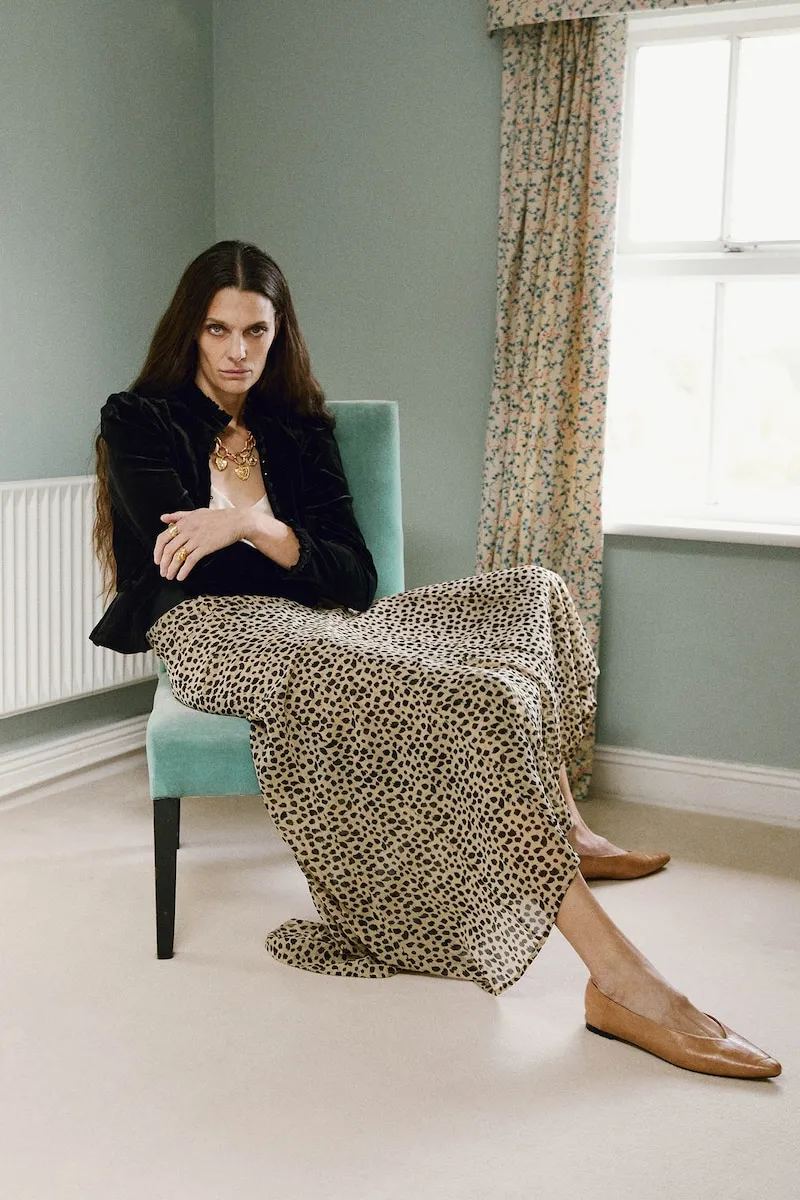 Платье с леопардовым принтом Sfera, бежевый
Платье с леопардовым принтом Sfera, бежевый