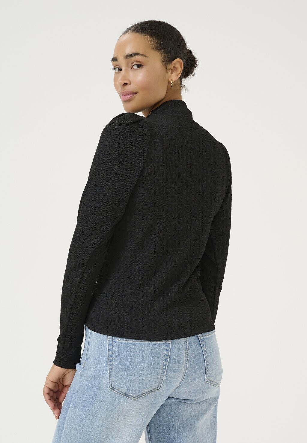 Топ с длинными рукавами Kaffe, черный
Топ с длинными рукавами Kaffe, черный