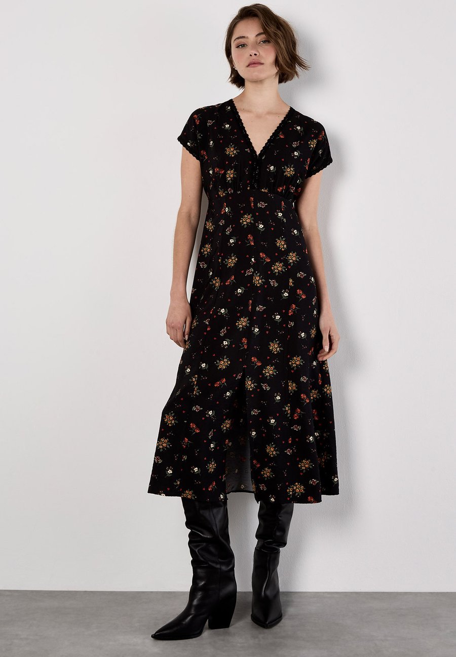 Платье Apricot HEART DITSY PRINT , Black
Платье Apricot HEART DITSY PRINT , Black