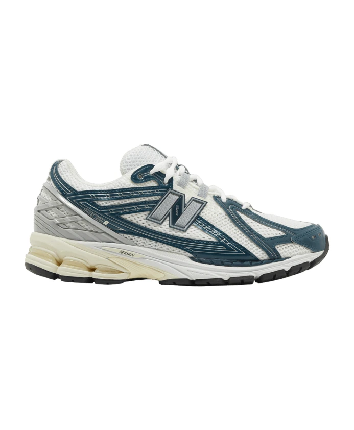 Белые темно-синие кроссовки New Balance, мультиколор
Белые темно-синие кроссовки New Balance, мультиколор