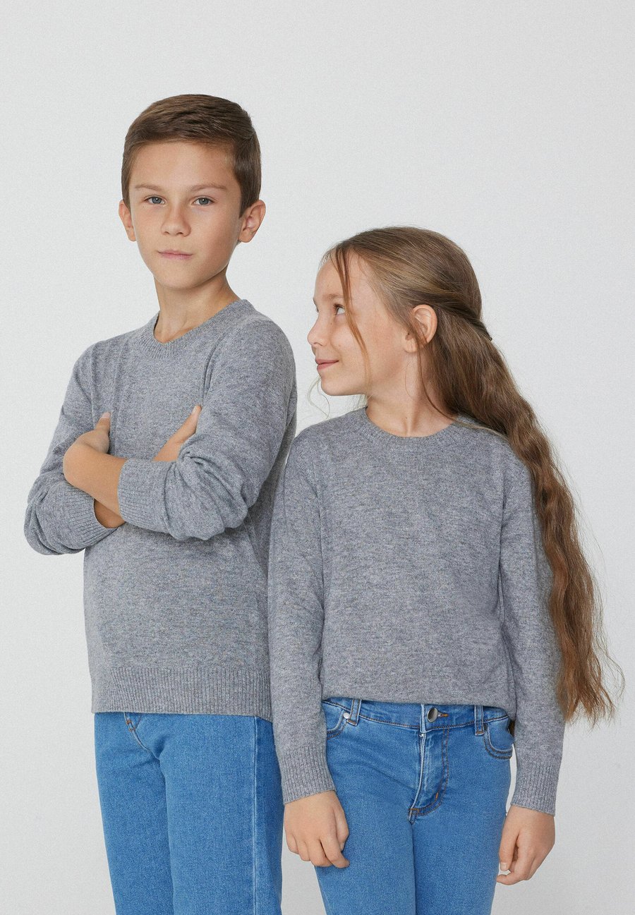 Джемпер Tezenis Jumper, Grey/Grey Denim
Джемпер Tezenis Jumper, Grey/Grey Denim