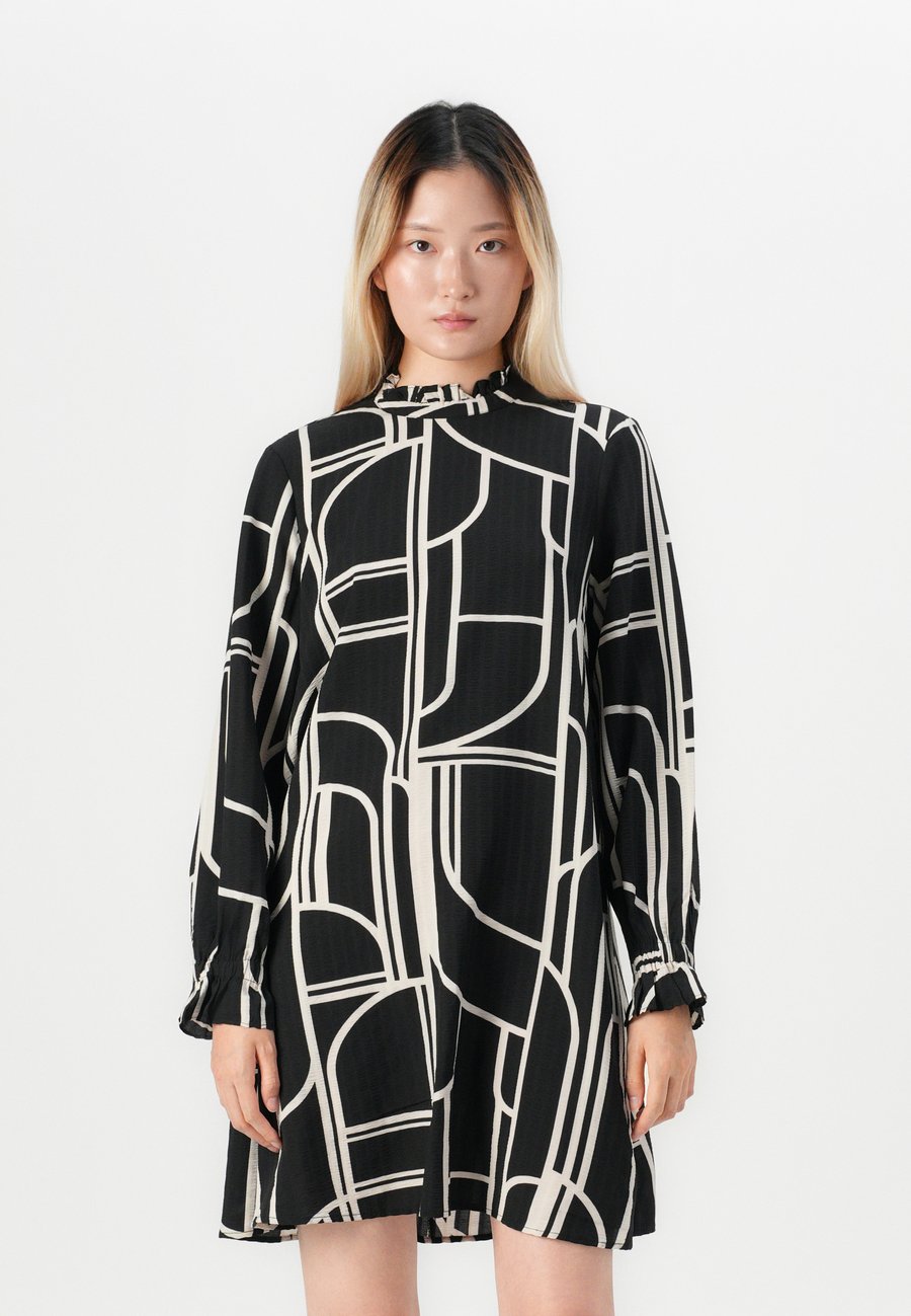 Платье Vero Moda VMGINAS BETINE SHORT DRESS, Black
Платье Vero Moda VMGINAS BETINE SHORT DRESS, Black