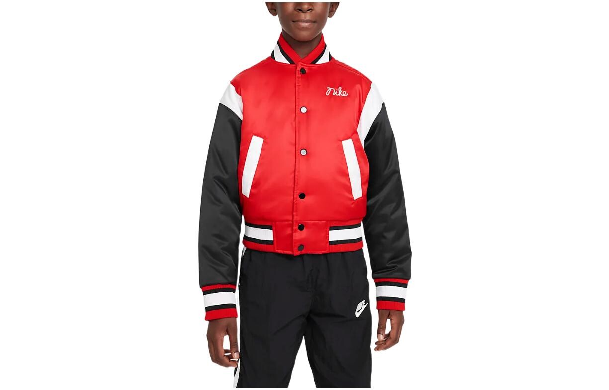 Детская куртка Nike, цвет Red
Детская куртка Nike, цвет Red