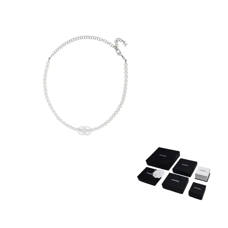 CHANEL Женское ожерелье White
CHANEL Женское ожерелье White
