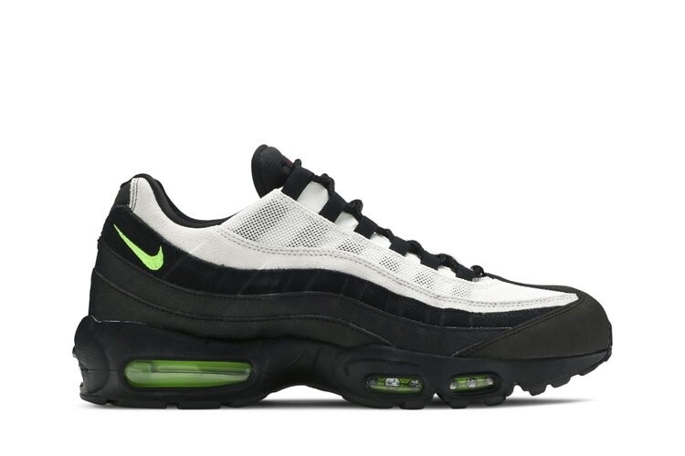 Кроссовки Nike Air Max 95 Essential, черный
Кроссовки Nike Air Max 95 Essential, черный