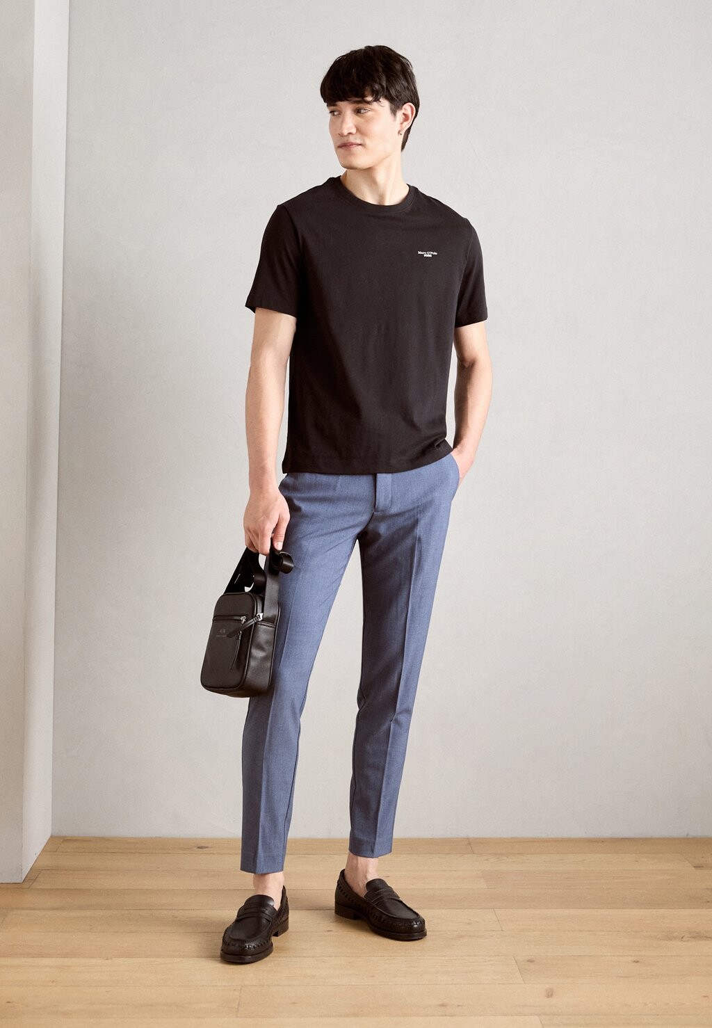 Базовая футболка Short Sleeve Logo On Chest Marc O'Polo DENIM, черная
Базовая футболка Short Sleeve Logo On Chest Marc O'Polo DENIM, черная