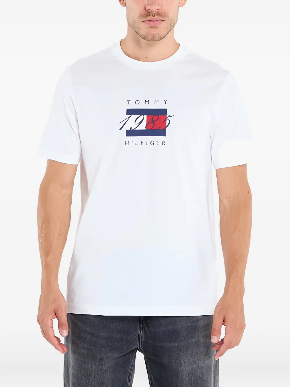 Футболка с графическим принтом Tommy Hilfiger, белый
Футболка с графическим принтом Tommy Hilfiger, белый