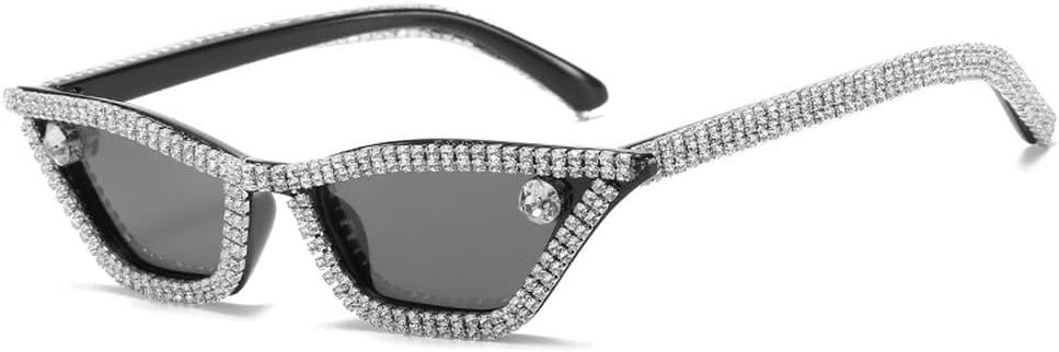 Модные женские солнцезащитные очки с бриллиантами, винтажные, маленькие, со стразами, в форме «кошачьего глаза», женские, с кристаллами, красные, стильные TKKTLLT, Black-black
Модные женские солнцезащитные очки с бриллиантами, винтажные, маленькие, со стразами, в форме «кошачьего глаза», женские, с кристаллами, красные, стильные TKKTLLT, Black-black