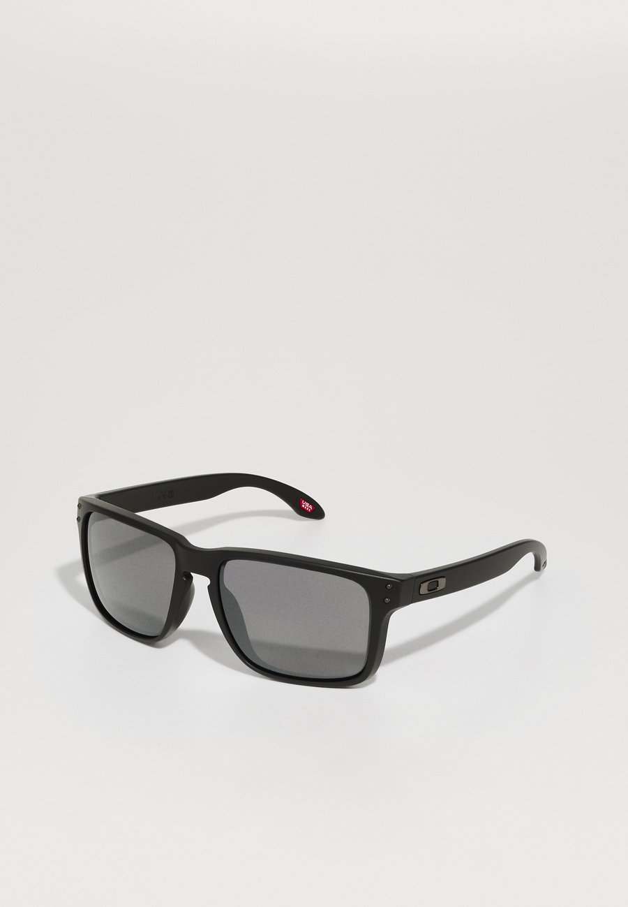 Солнцезащитные очки Oakley HOLBROOK UNISEX, Matte Black/Black
Солнцезащитные очки Oakley HOLBROOK UNISEX, Matte Black/Black