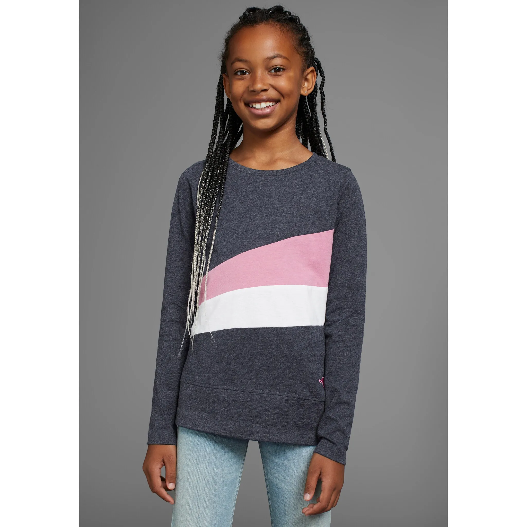 Рубашка KangaROOS с длинными рукавами «с классными цветовыми блоками», с логотипом «Кенгуру» и вышивкой, цвет marine-colorblocking
Рубашка KangaROOS с длинными рукавами «с классными цветовыми блоками», с логотипом «Кенгуру» и вышивкой, цвет marine-colorblocking