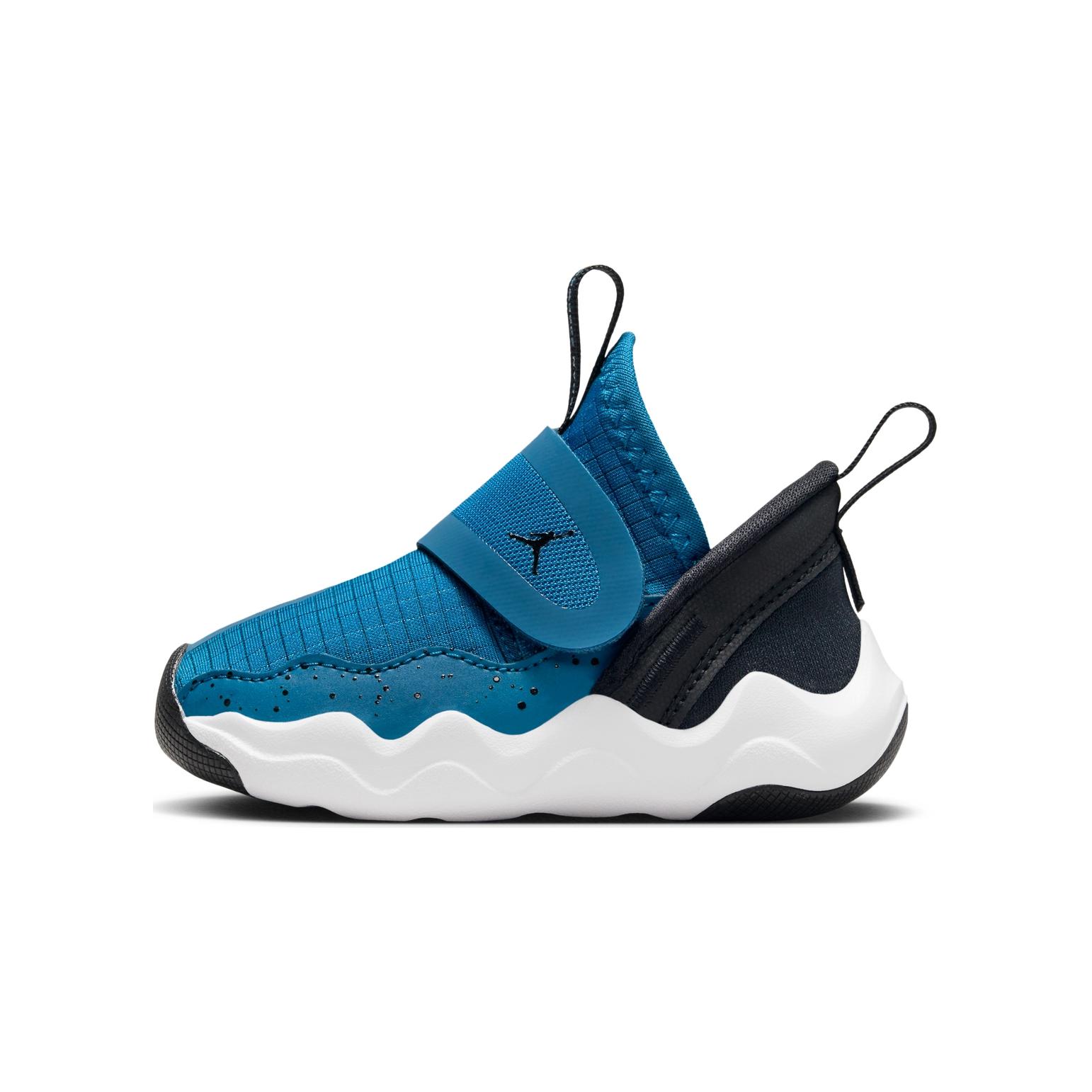 23/7 Устойчивые к истиранию поддерживающие низкие кроссовки для малышей Blue Black Baby Jordan
23/7 Устойчивые к истиранию поддерживающие низкие кроссовки для малышей Blue Black Baby Jordan