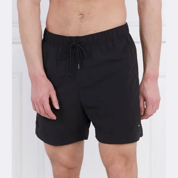 Купальные шорты стандартного кроя Tommy Hilfiger, черный
Купальные шорты стандартного кроя Tommy Hilfiger, черный