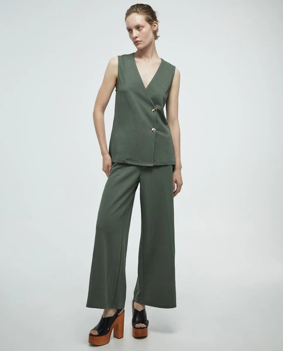 Базовые льняные брюки Sfera, хаки
Базовые льняные брюки Sfera, хаки