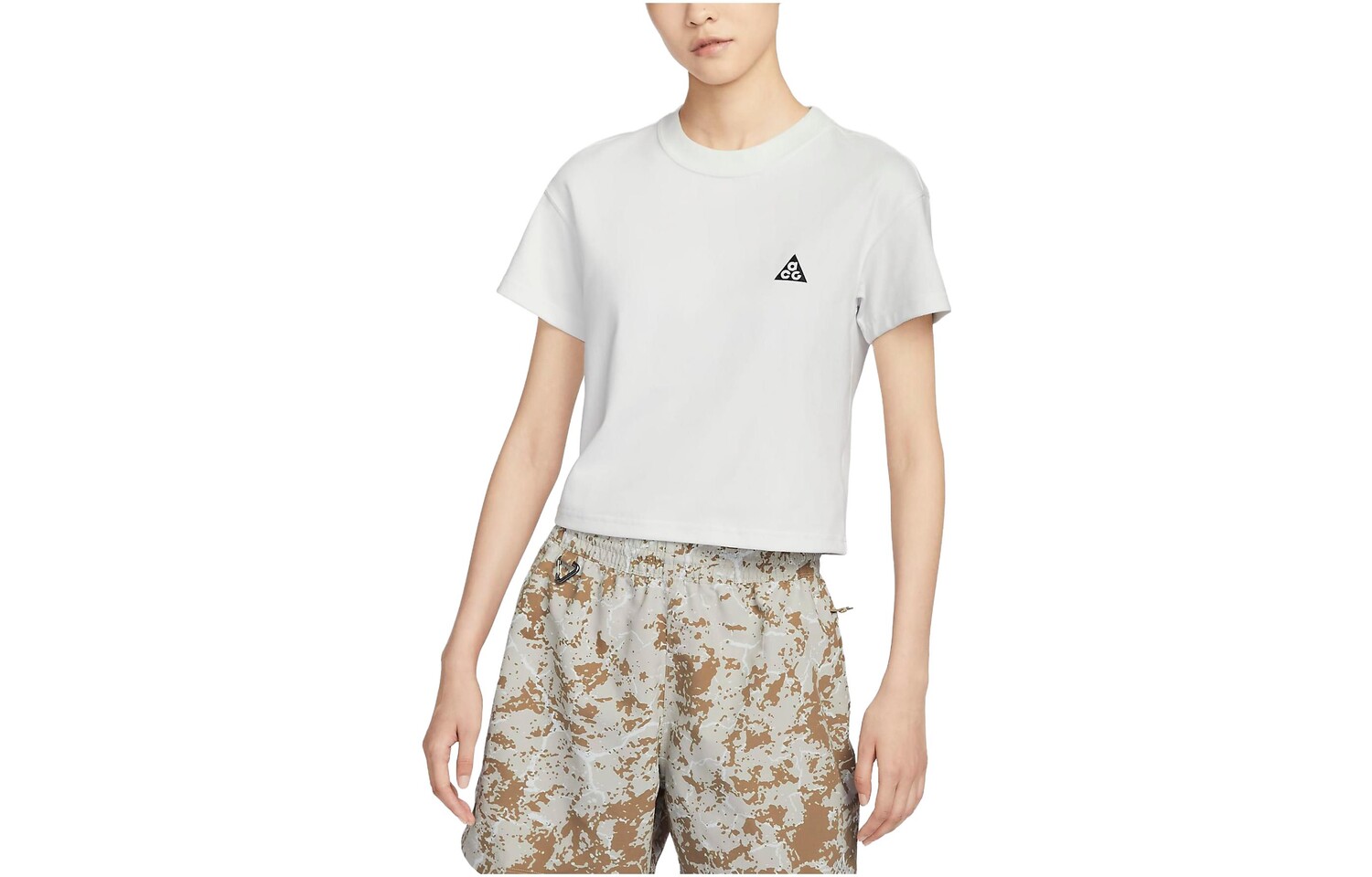 Футболка женская белая Nike
Футболка женская белая Nike