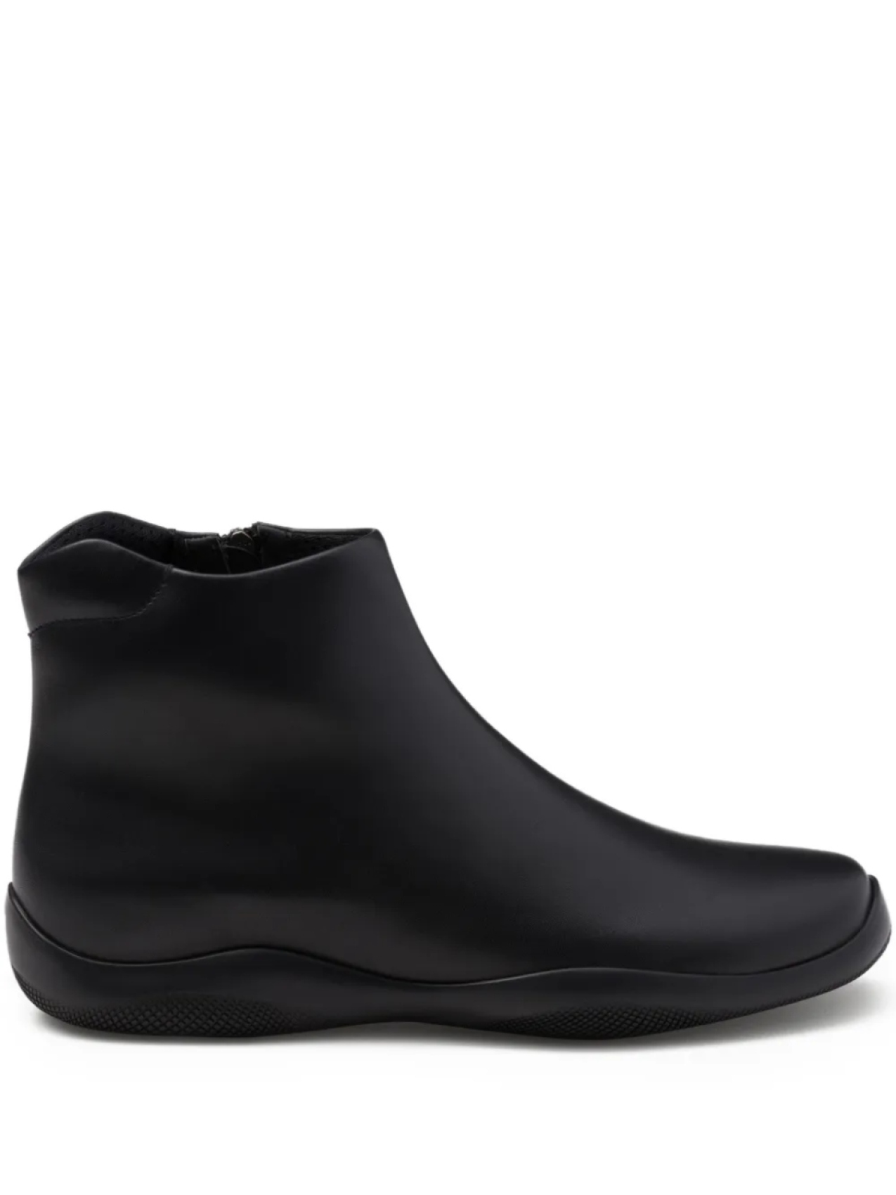 Кроссовки Prada Toblach, черный
Кроссовки Prada Toblach, черный