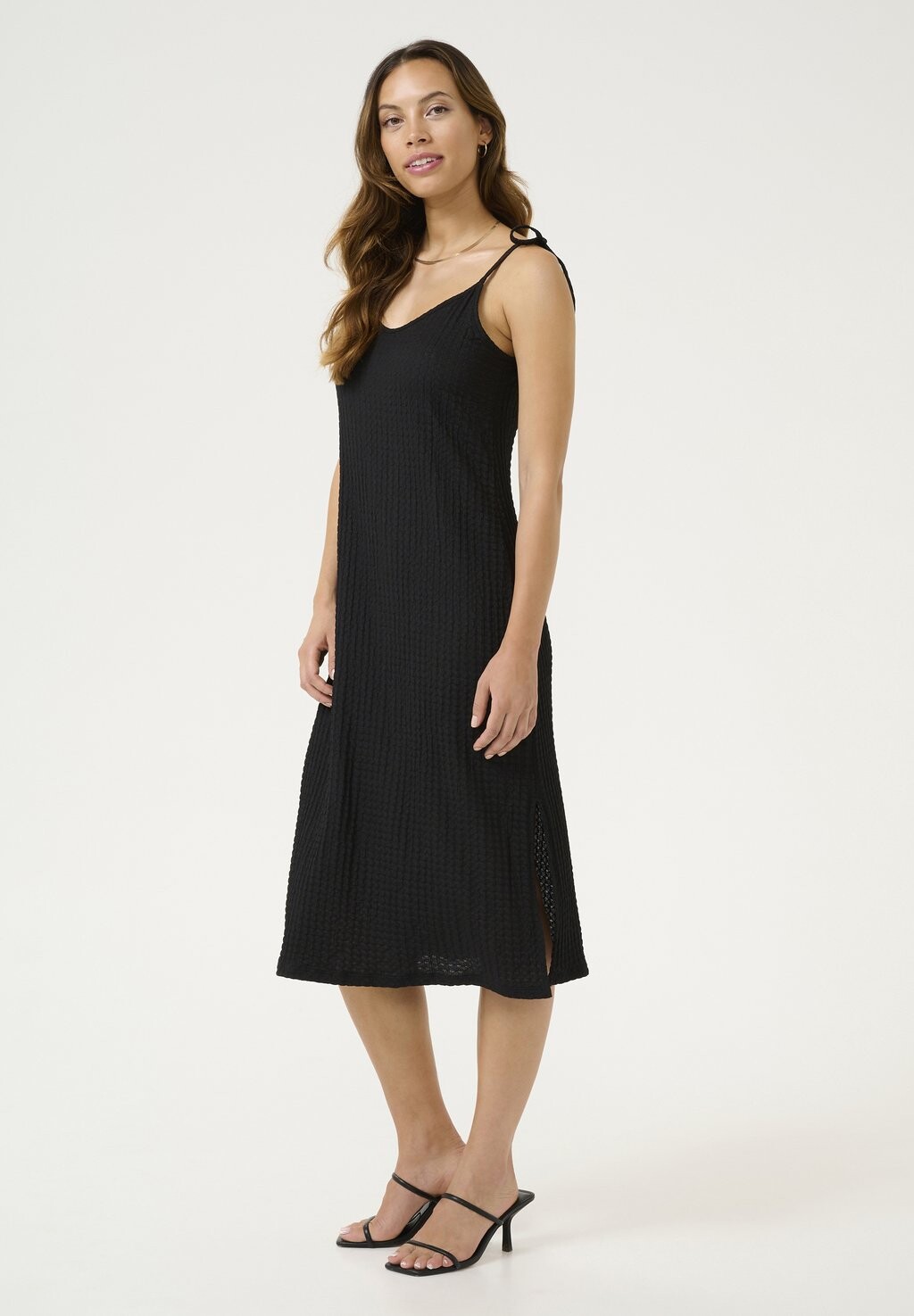 Платье-джемпер LIMA STRAP Kaffe, цвет Mottled Black
Платье-джемпер LIMA STRAP Kaffe, цвет Mottled Black