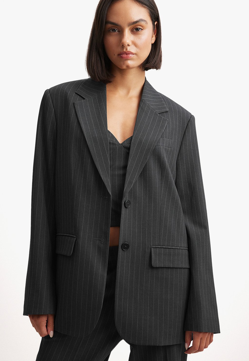 Блейзер NA-KD, черный
Блейзер NA-KD, черный