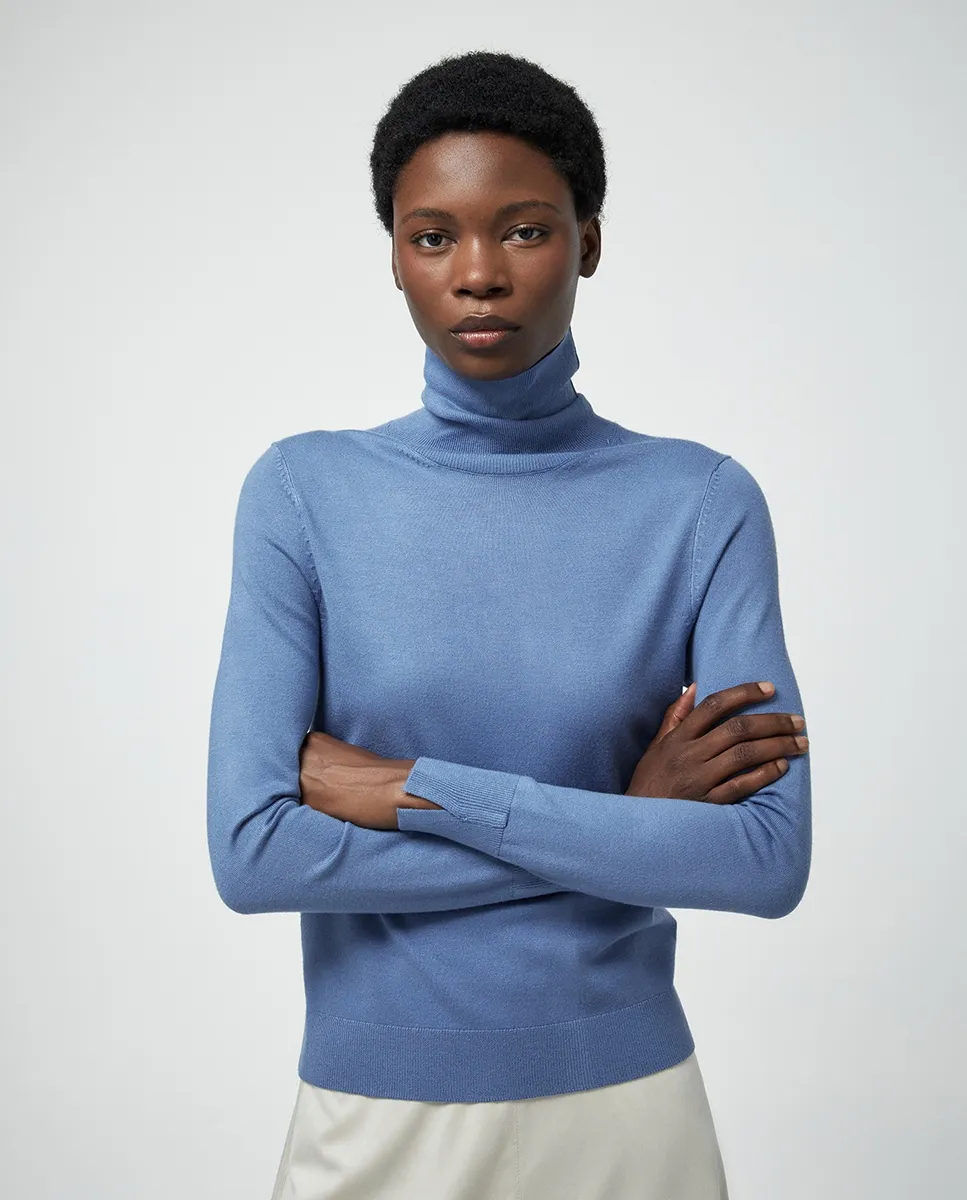 Свитер с высоким воротником Sfera, темно-синий
Свитер с высоким воротником Sfera, темно-синий