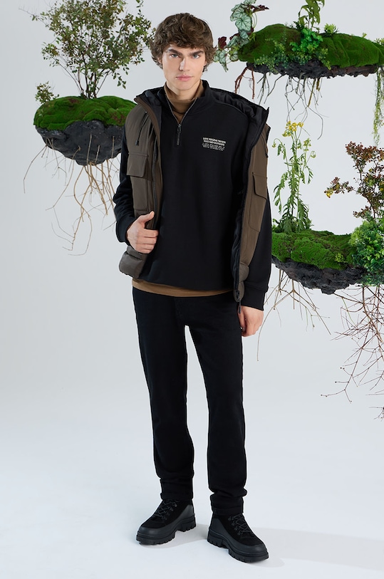 Толстовка Medicine, черный
Толстовка Medicine, черный