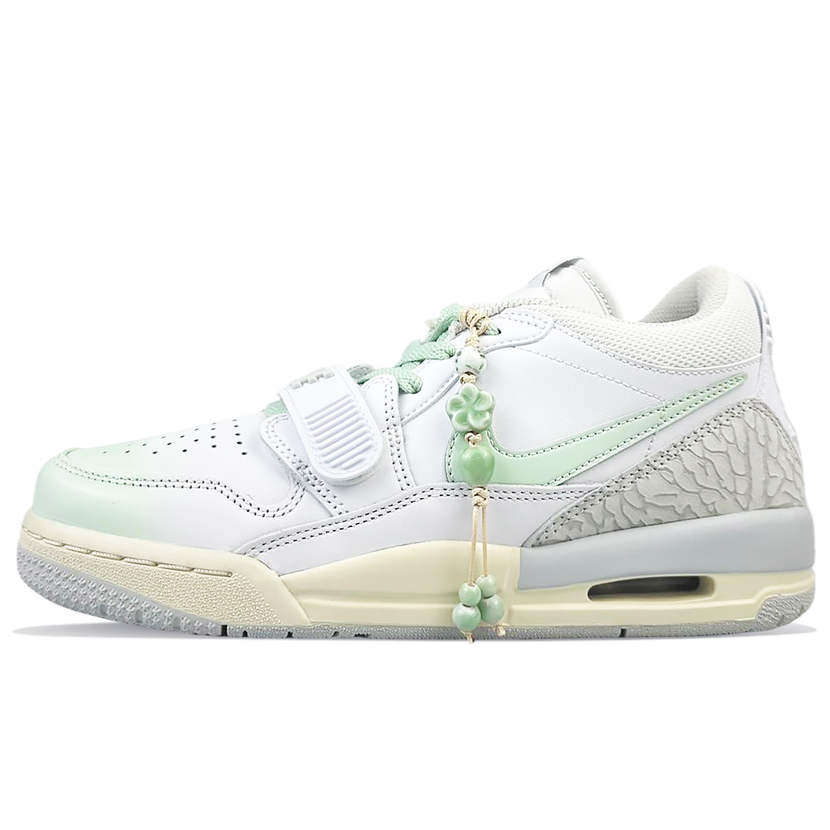 Баскетбольные кроссовки Legacy 312 Low с противоскользящей амортизацией и низким верхом для детей и подростков Jordan, белый/зеленый
Баскетбольные кроссовки Legacy 312 Low с противоскользящей амортизацией и низким верхом для детей и подростков Jordan, белый/зеленый