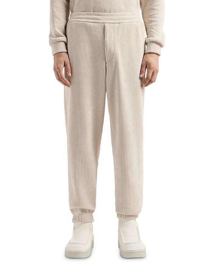 Рельефные вельветовые джоггеры Regular Fit Emporio Armani, слоновая кость/кремовый
Рельефные вельветовые джоггеры Regular Fit Emporio Armani, слоновая кость/кремовый