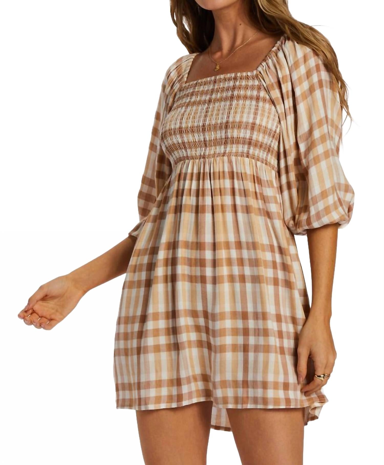 Мини-платье Paradise Days в цвете трюфель Billabong, Truffle
Мини-платье Paradise Days в цвете трюфель Billabong, Truffle