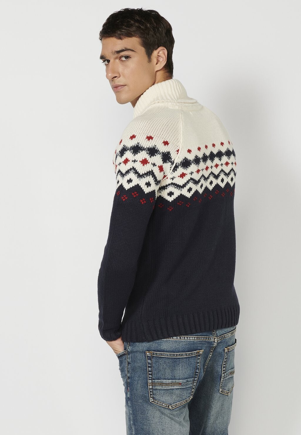 Свитер Koroshi, темно-синий
Свитер Koroshi, темно-синий