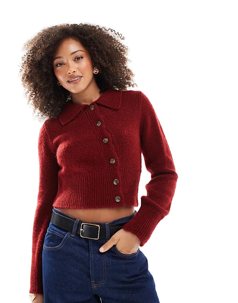 Кардиган-воротник с асимметричными пуговицами бордового цвета ASOS DESIGN
Кардиган-воротник с асимметричными пуговицами бордового цвета ASOS DESIGN