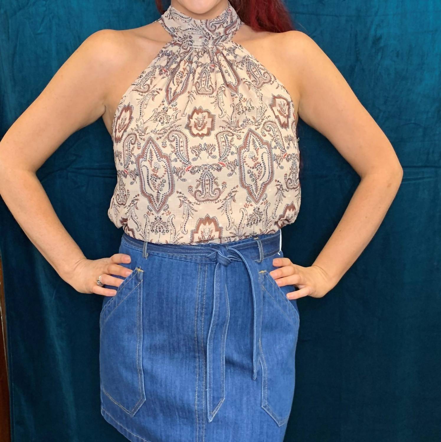 Топ Claudeen с завязкой на шее в стиле римских пейсли bishop + young, цвет roma paisley
Топ Claudeen с завязкой на шее в стиле римских пейсли bishop + young, цвет roma paisley