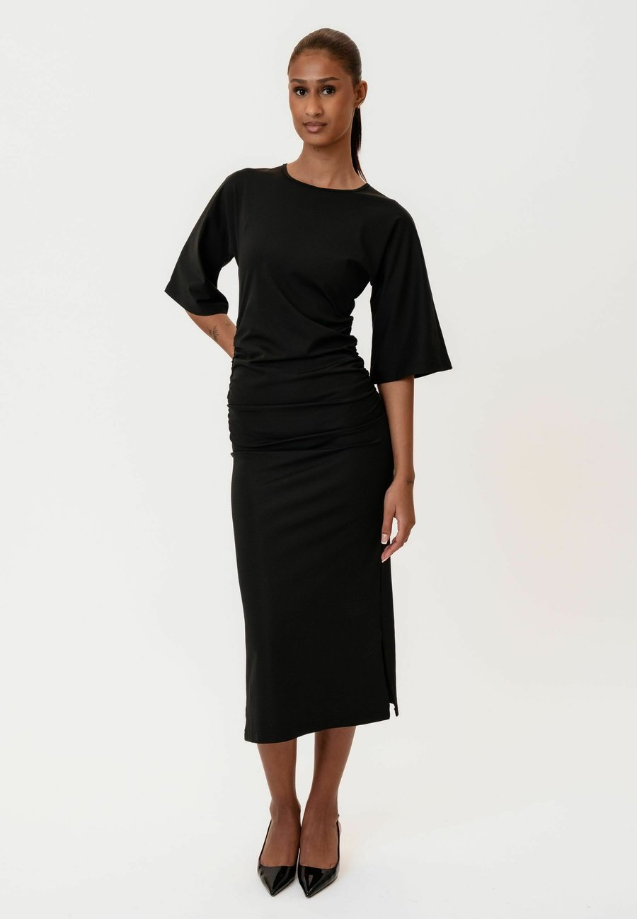 Платье BY IC ALBERTE, Black
Платье BY IC ALBERTE, Black