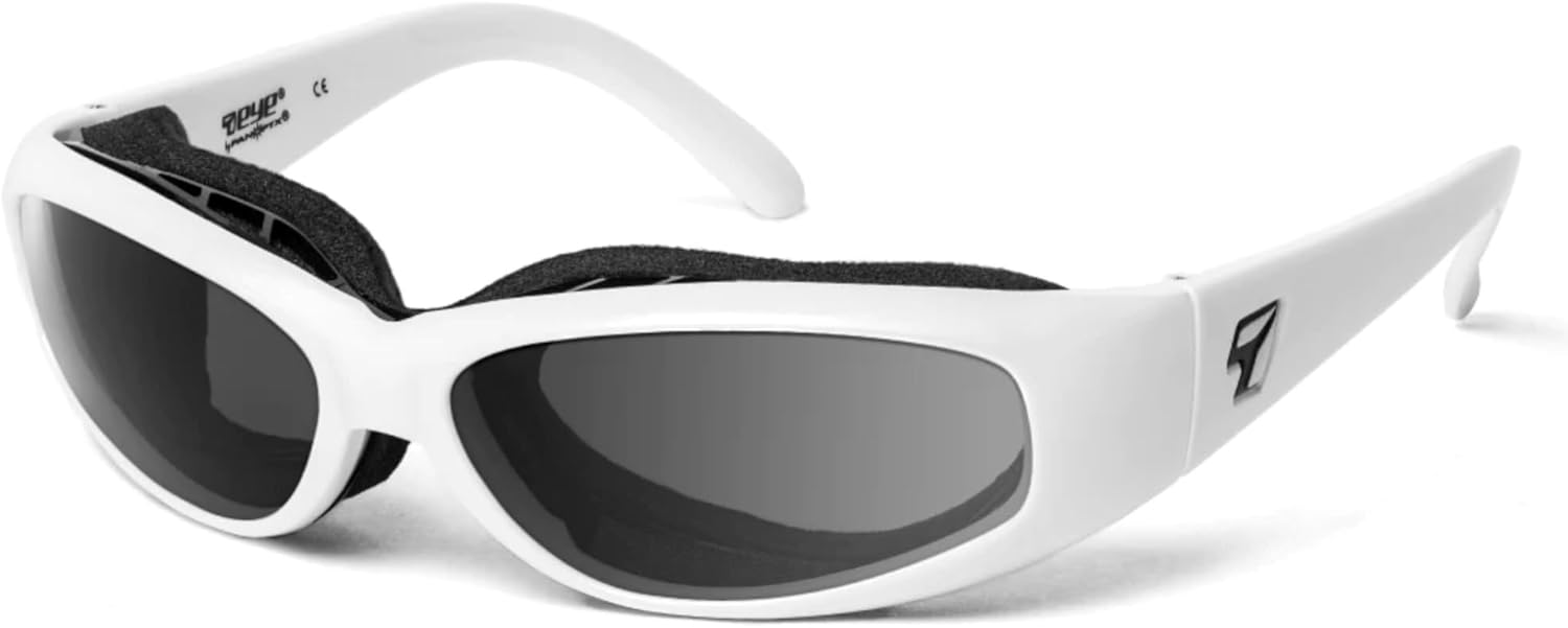 Солнцезащитные очки CHUBASCO с 7 линзами, ветрозащитой и мягкой подкладкой, для активного отдыха на природе, 100% защита от UVA + UVB лучей 7 EYE, Glacier White Frame/Polarized Gray Lenses
Солнцезащитные очки CHUBASCO с 7 линзами, ветрозащитой и мягкой подкладкой, для активного отдыха на природе, 100% защита от UVA + UVB лучей 7 EYE, Glacier White Frame/Polarized Gray Lenses