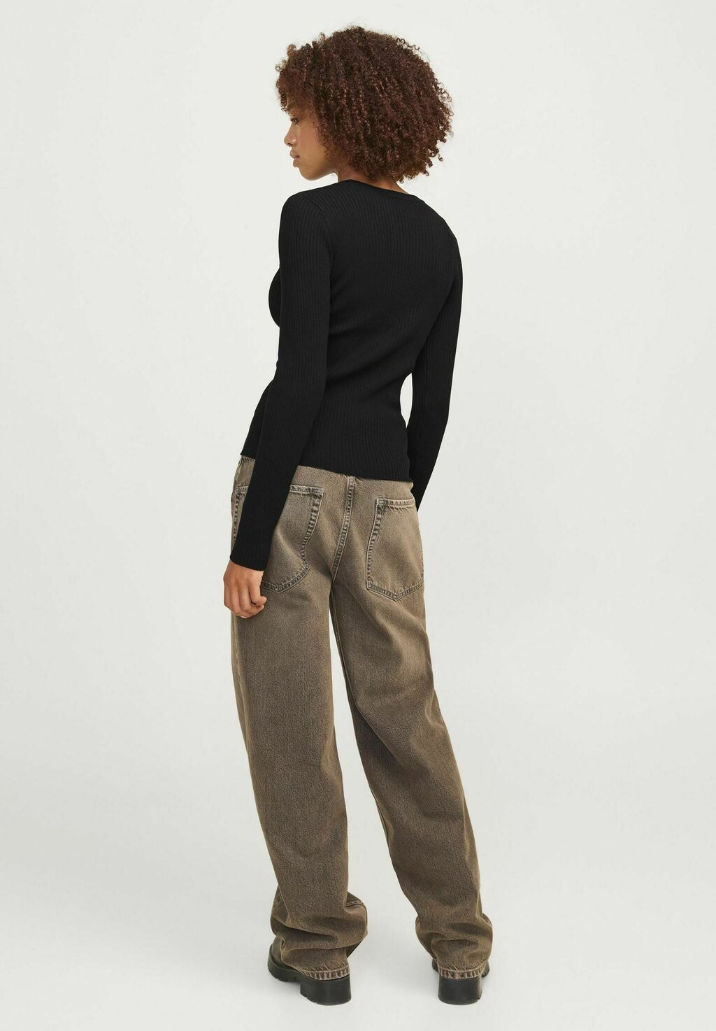 Джемпер JXJODI CREW NECK JJXX, черный 
Джемпер JXJODI CREW NECK JJXX, черный