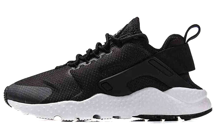 Женские кроссовки для бега Nike Huarache 
Женские кроссовки для бега Nike Huarache