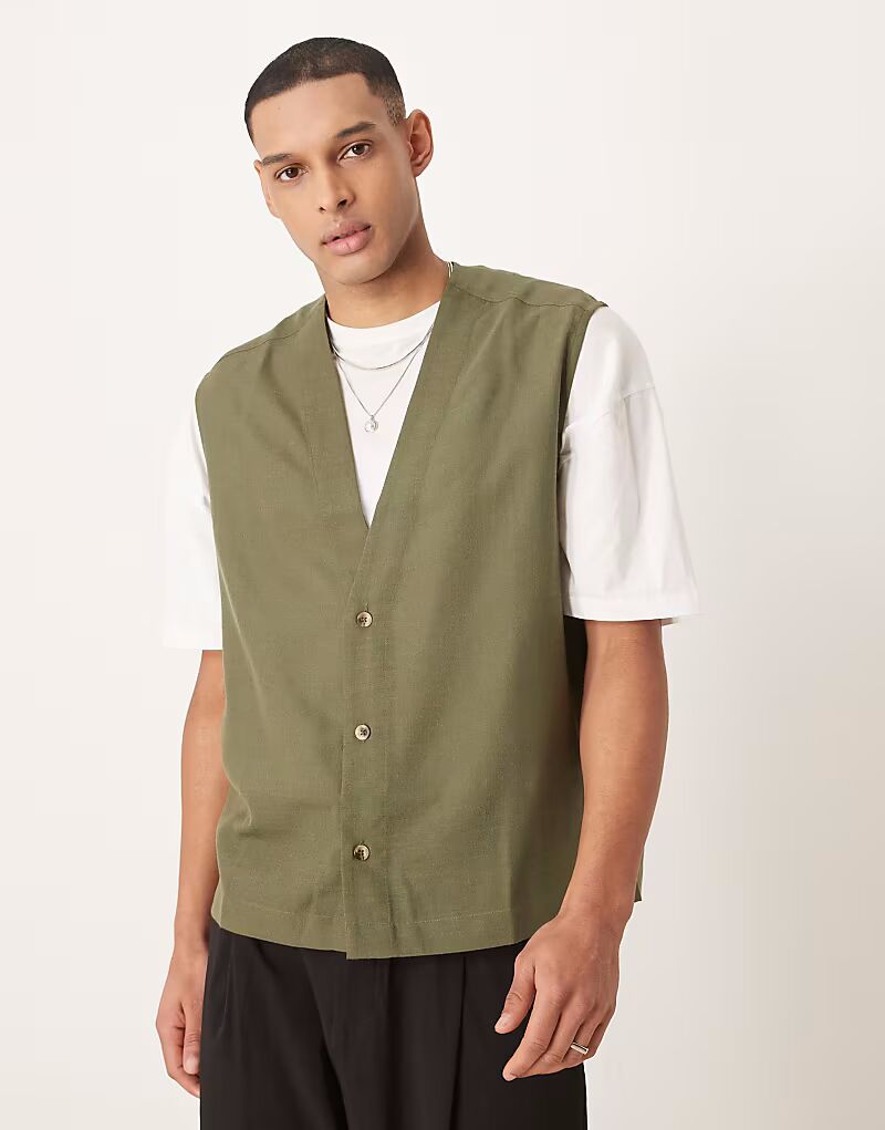 Рубашка без рукавов ASOS DESIGN с глубоким V-образным вырезом цвета хаки 
Рубашка без рукавов ASOS DESIGN с глубоким V-образным вырезом цвета хаки