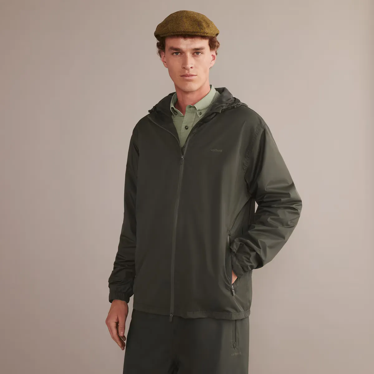 Мужская ветровка Verhunt, темно-зеленый
Мужская ветровка Verhunt, темно-зеленый