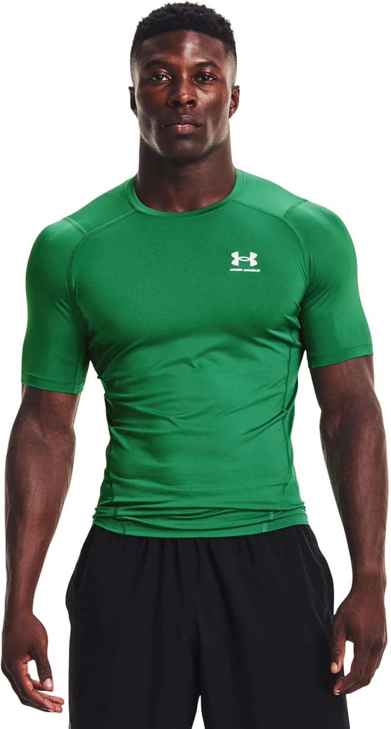 Мужская компрессионная футболка с коротким рукавом HeatGear от Under Armour, Team Kelly Green-White
Мужская компрессионная футболка с коротким рукавом HeatGear от Under Armour, Team Kelly Green-White