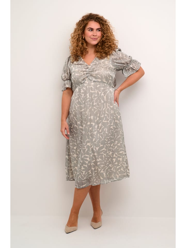 Платье KCella Tight облегающего кроя цвета Steeple Gray с абстрактным цветком KAFFE curve
Платье KCella Tight облегающего кроя цвета Steeple Gray с абстрактным цветком KAFFE curve