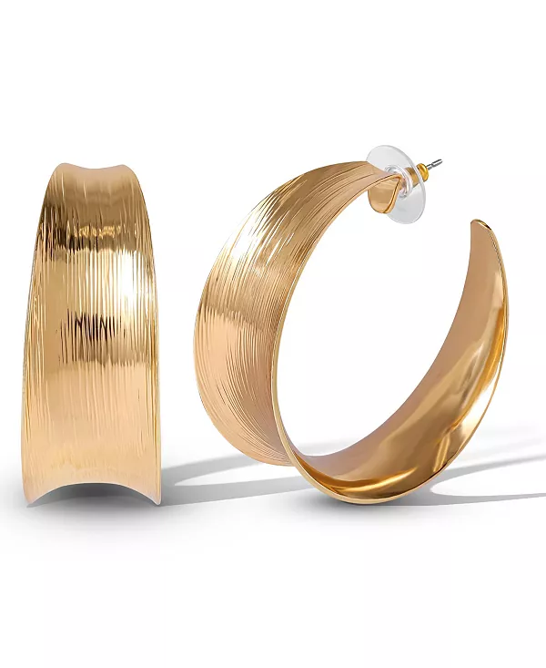 Скульптурные серьги-гвоздики Jessica Simpson, gold
Скульптурные серьги-гвоздики Jessica Simpson, gold