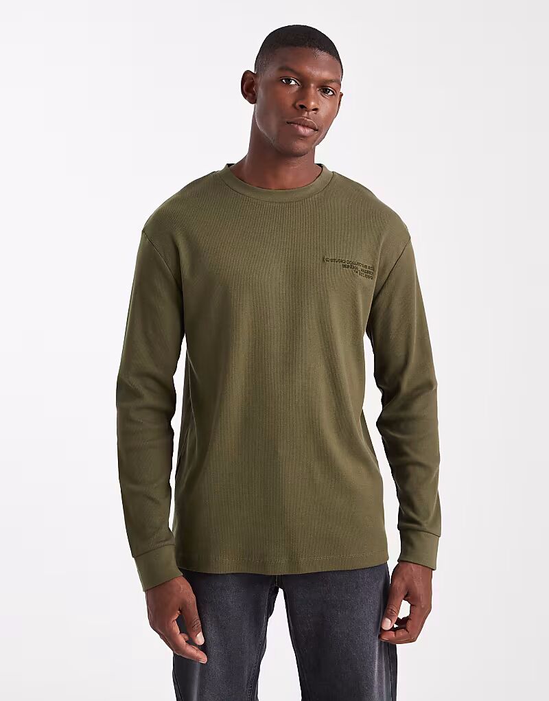 Футболка с длинными рукавами и текстовой графикой в рубчик цвета хаки Asos Design
Футболка с длинными рукавами и текстовой графикой в рубчик цвета хаки Asos Design