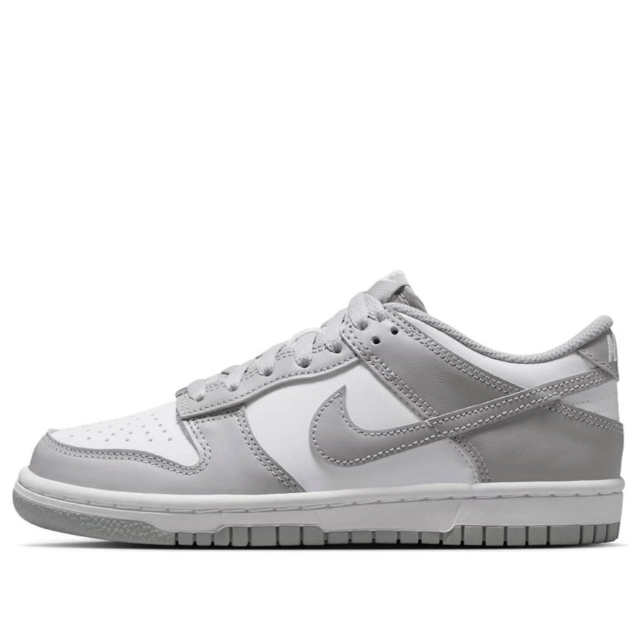 Кроссовки (GS) Nike Dunk Low 'White Light Smoke Grey', белый
Кроссовки (GS) Nike Dunk Low 'White Light Smoke Grey', белый