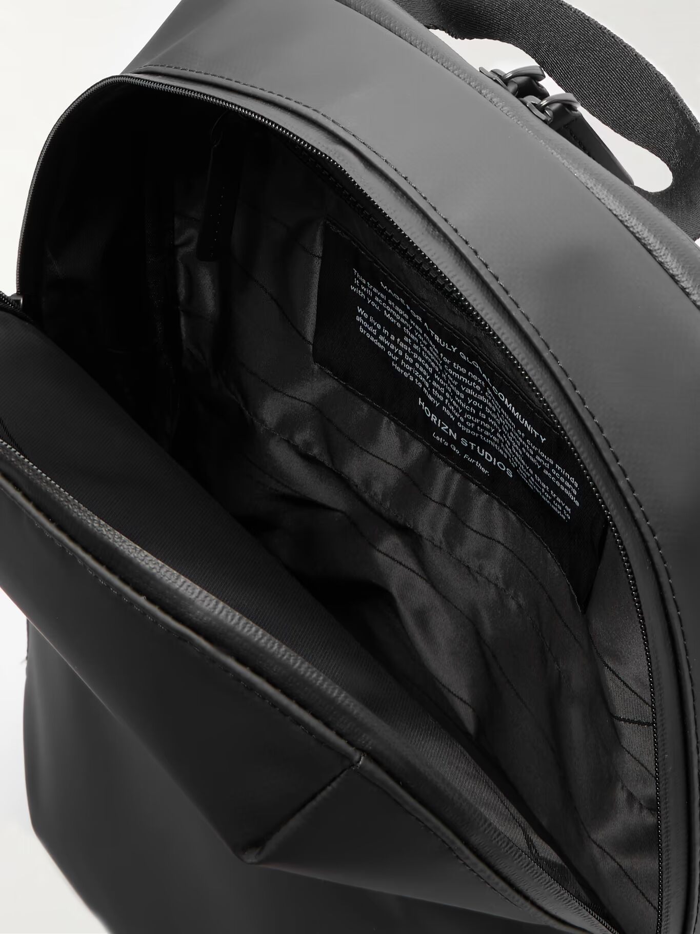 Рюкзак Gion M Shell HORIZN STUDIOS, черный
Рюкзак Gion M Shell HORIZN STUDIOS, черный