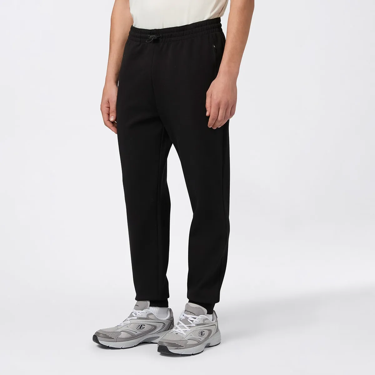 Мужские брюки Champion, черный
Мужские брюки Champion, черный