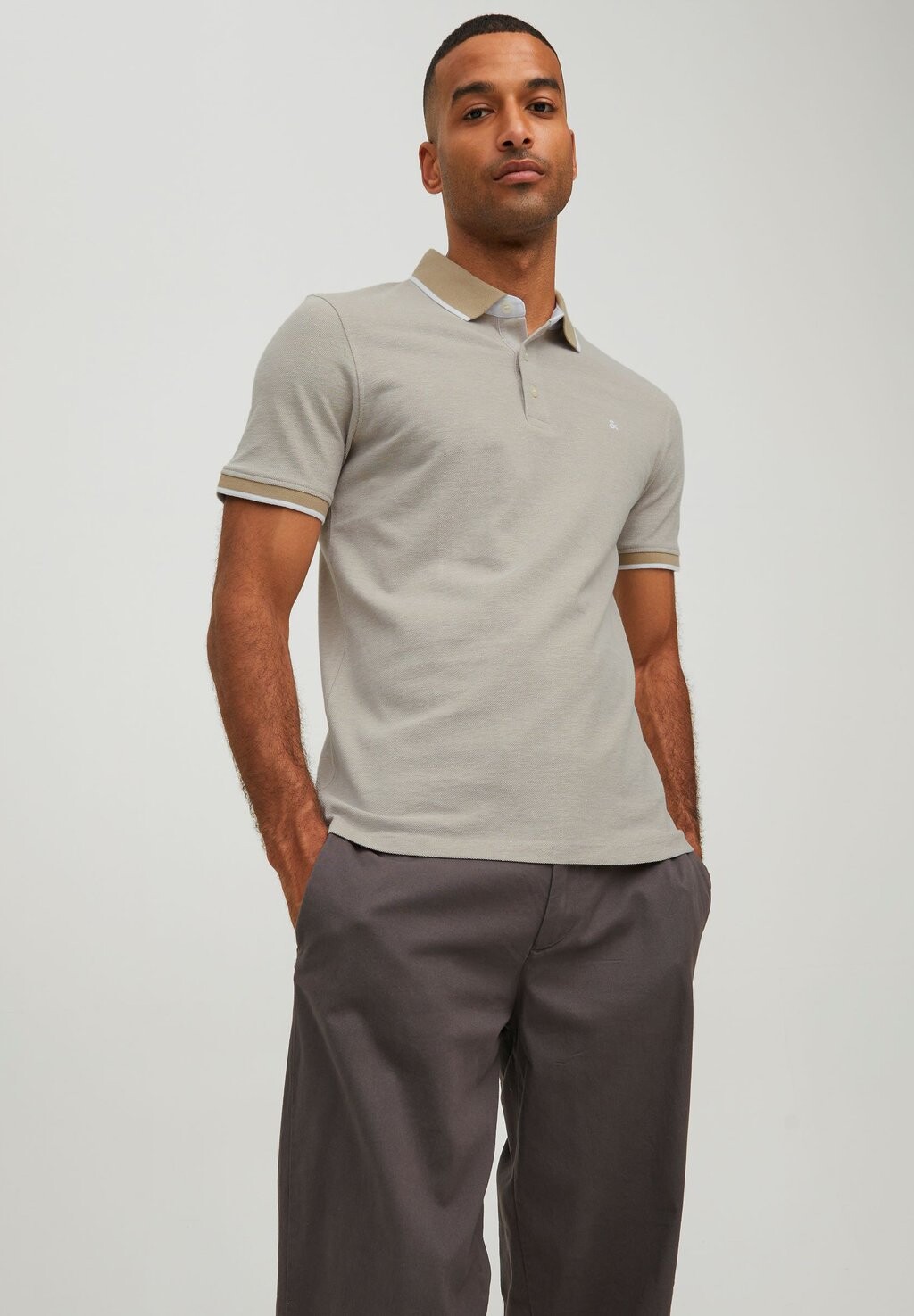 Рубашка-поло EPAULOS SS NOOS Jack & Jones, посуда, Серый, Рубашка-поло EPAULOS SS NOOS Jack & Jones, посуда
Рубашка-поло EPAULOS SS NOOS Jack & Jones, посуда, Серый, Рубашка-поло EPAULOS SS NOOS Jack & Jones, посуда