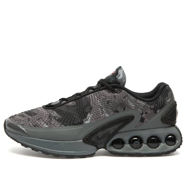Кроссовки Air Max DN NRG Nike, серый & черный
Кроссовки Air Max DN NRG Nike, серый & черный