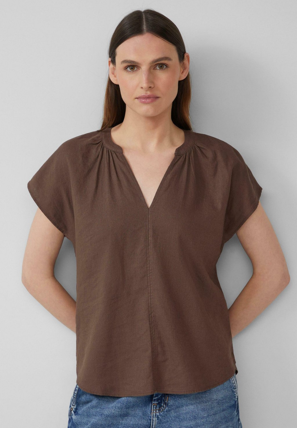 Блуза s.Oliver, темно-коричневый
Блуза s.Oliver, темно-коричневый