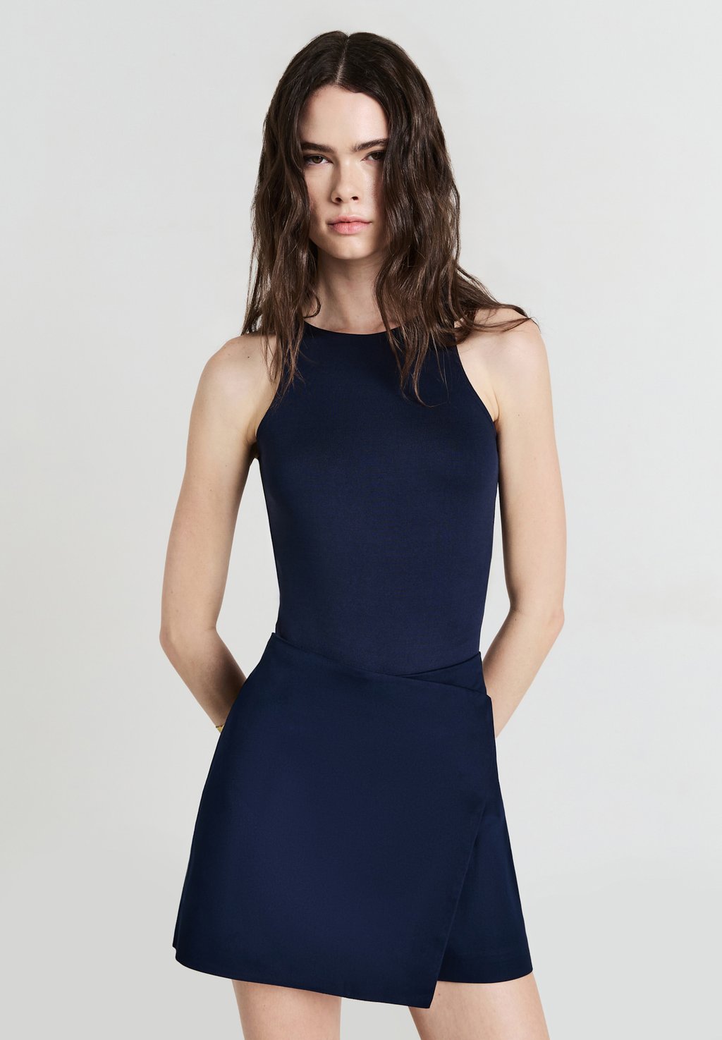 Мини-юбка A-line skirt Calliope, синий
Мини-юбка A-line skirt Calliope, синий