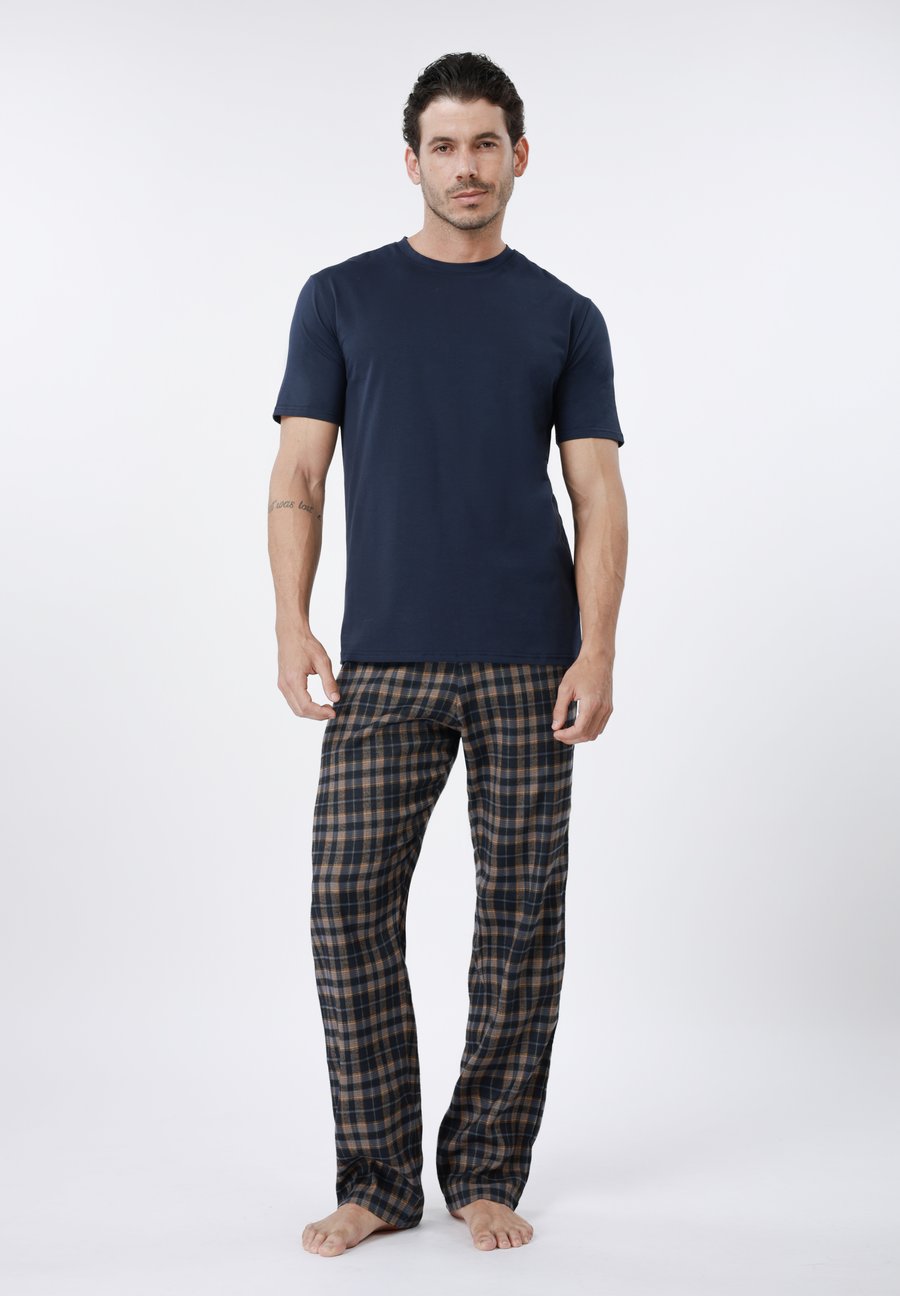 Пижамный комплект Pier One 2 PACK SET , Dark Blue/Brown/Dark Blue
Пижамный комплект Pier One 2 PACK SET , Dark Blue/Brown/Dark Blue