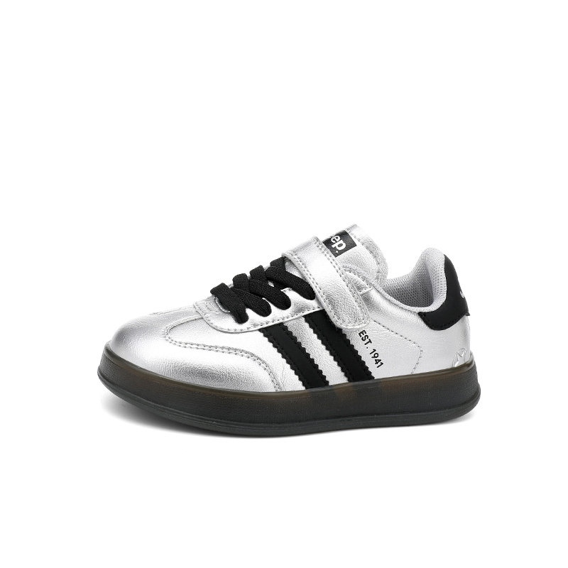 Кроссовки Fashion Sports Collection Low Top Kids Lifestyle Shoes Children Aged 3 7 Years Old Jeep, черный/серебряный
Кроссовки Fashion Sports Collection Low Top Kids Lifestyle Shoes Children Aged 3 7 Years Old Jeep, черный/серебряный