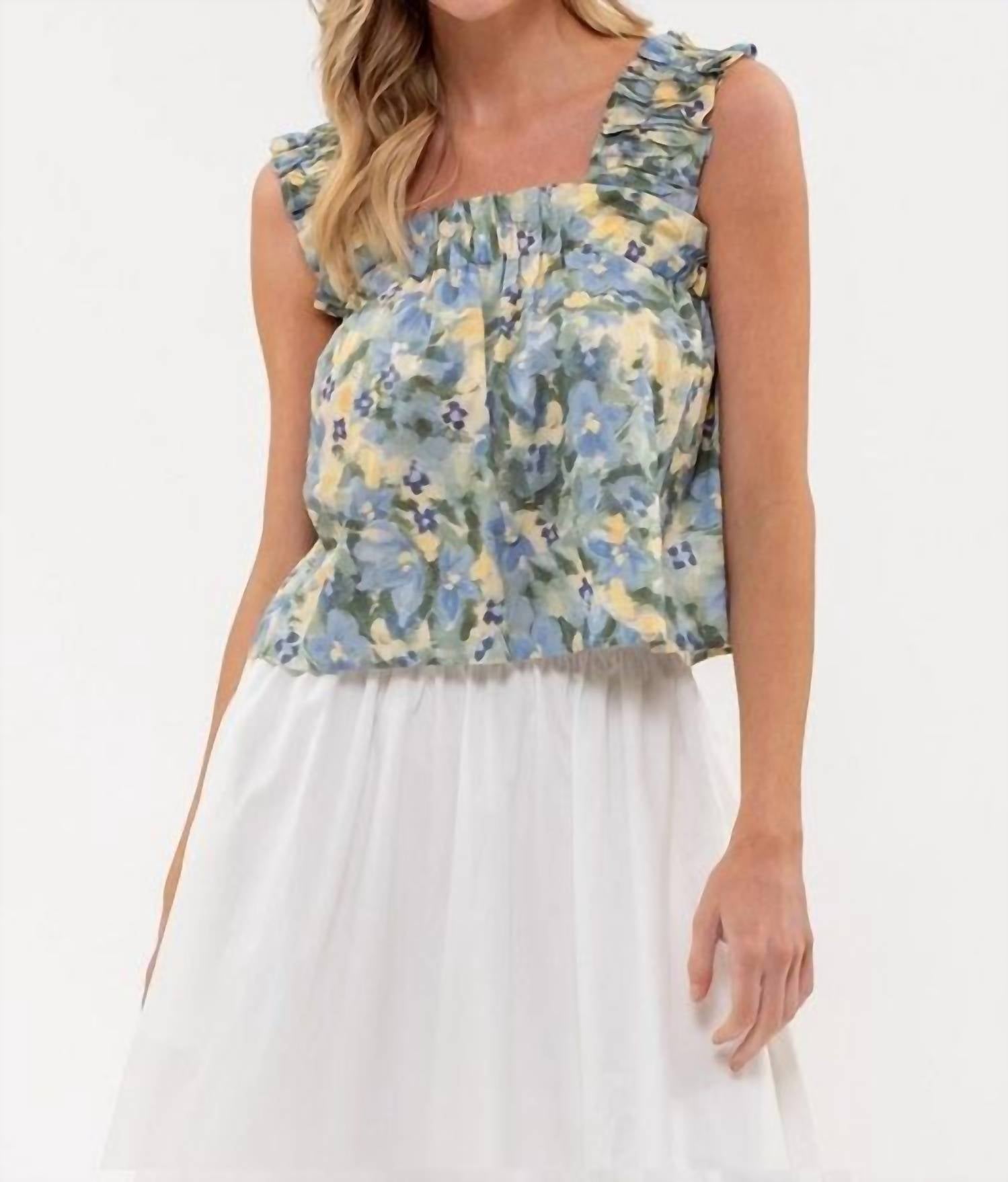 Топ-майка с акварельным принтом Daisy в цвете шалфей мульти Mine and E&M
Топ-майка с акварельным принтом Daisy в цвете шалфей мульти Mine and E&M